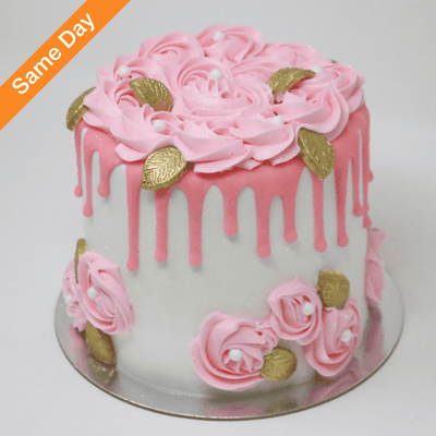 Girly cake with gold details (Same Day)