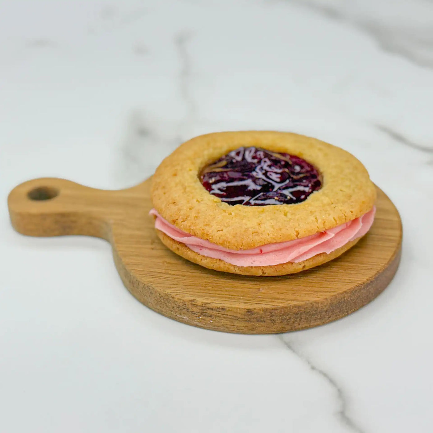 Strawberry Queen Cookie Sandwich