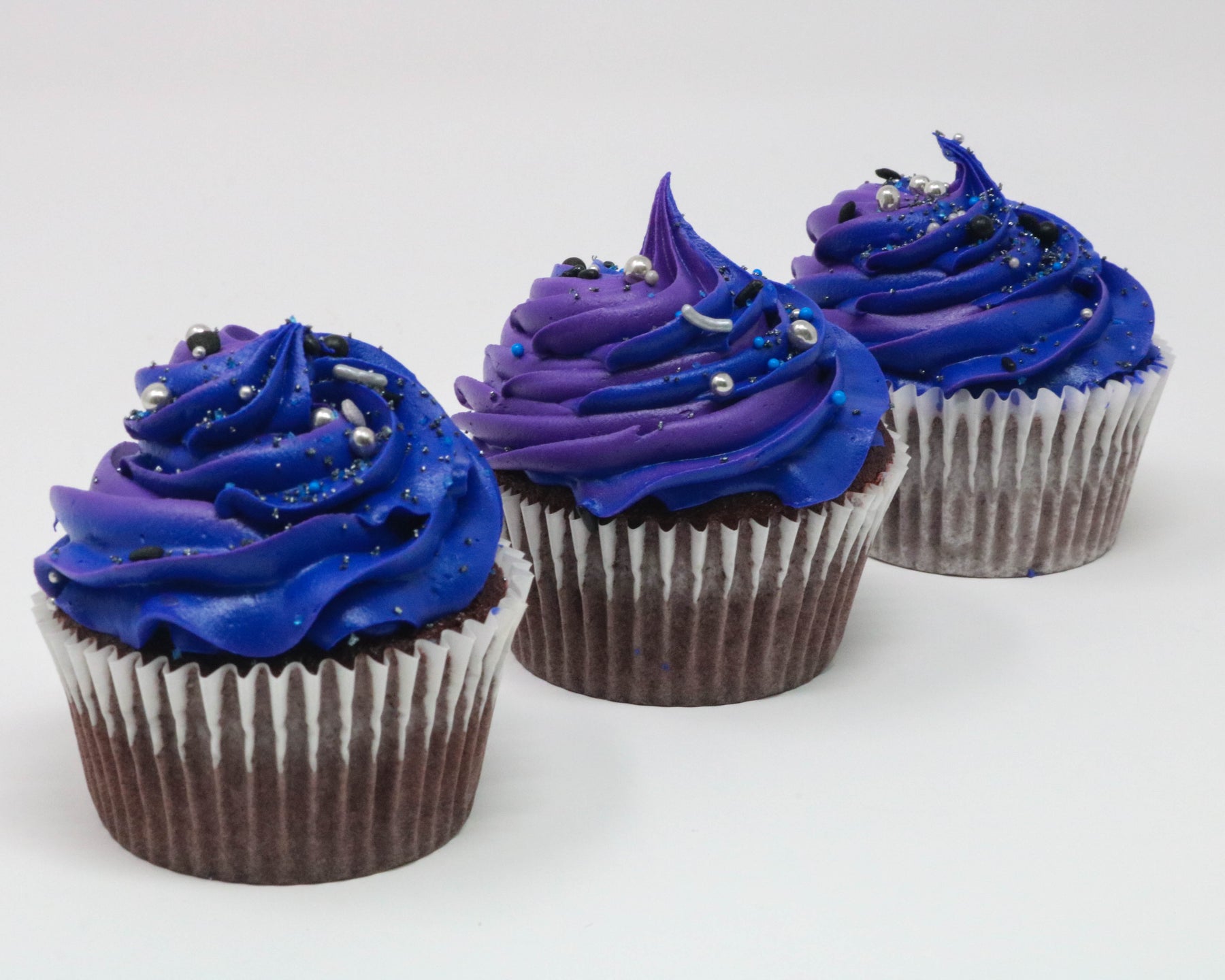 Buttercream Sprinkles Cupcakes (dozen) Da Cakes Houston