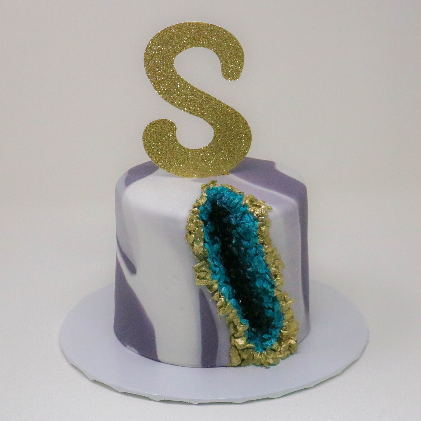 Geode Cake - Emerald and Gold